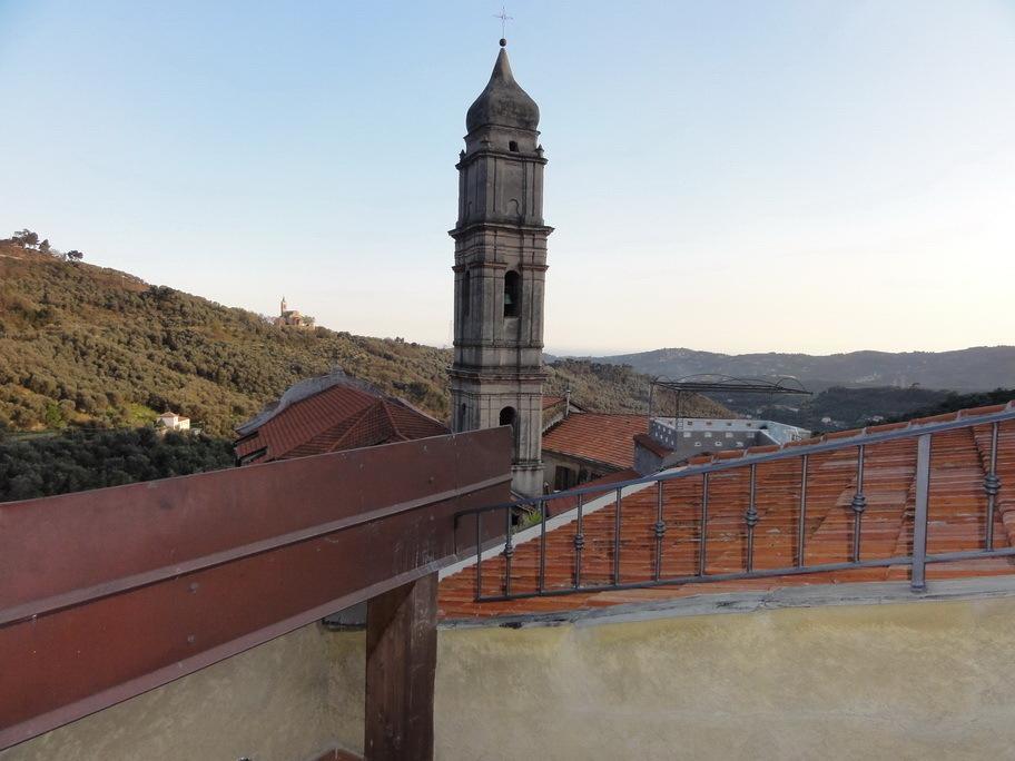 Il Merlo Della Rocca Villa Imperia Habitación foto